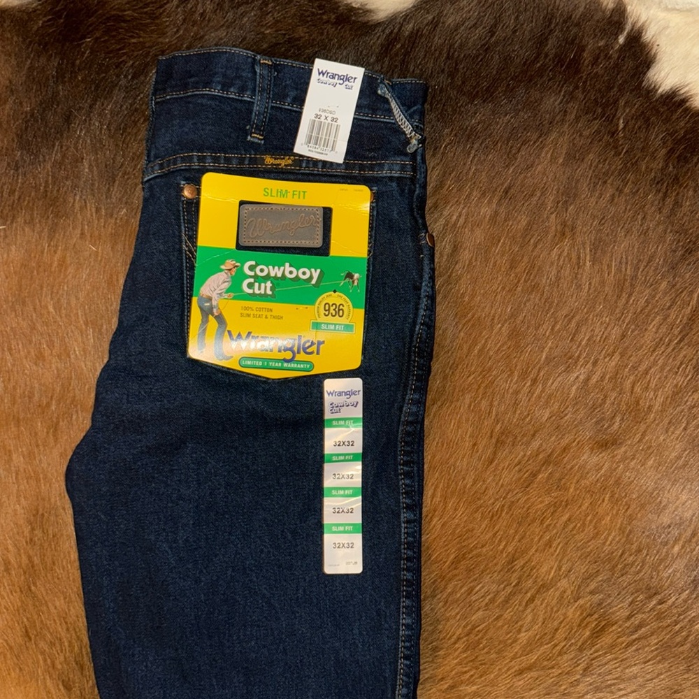 WRANGLER slim fit cowboy cut size 32/32